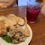 粉吉うどん - ま鯵リエット、山椒バゲット添え