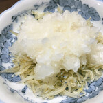 有限会社桝屋酒店   - ジャコおろし