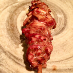 オオクサ - ハツ元はいろいろな鶏から集められてこのサイズになっています　すごい手間ですね