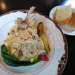 ステーキ・洋食のTANTO屋 - 鯛と魚介のポワレ　2020.8