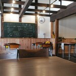 給食カフェ はな結 - 店内