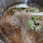 Meat16 - 韓国風水冷麺