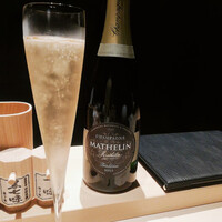 シブ ニシナカス - 