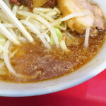 ラーメン二郎 - スープ