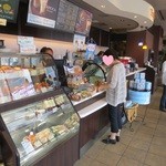 TULLY'S COFFEE - 店内の注文カウンター（オヤッ！バムセ妻初登場）