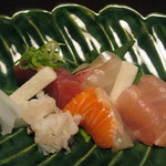 しのはら - 造り　剣先烏賊、鱧落とし、時知らず、メカジキ、縞鰺、鰹