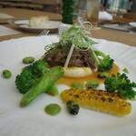 ヌーベルプース大倉山 - 肉料理「北海道産豚頬肉」(2020年8月)