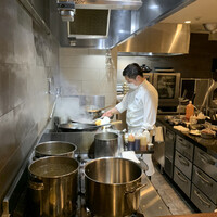 新中国料理HARAKAWA 北新地店 - 