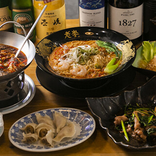 我們也推薦套餐，您可以享受老闆特製的臺灣料理。