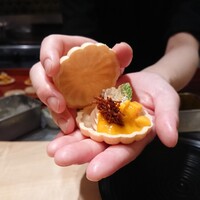 銀座 大石 - マンゴーとパッションフルーツのフォアグラ最中