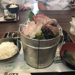 広島牡蠣処 大衆酒場バケツ - バケツ定食