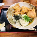 うどん蔵ふじたや - 鶏天ぶっかけうどん