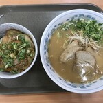 千園 藤三ショッピングセンター焼山店 - セット全景