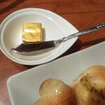 ピアサピド - 4.シュガークロワッサンに