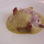 エスキス - 鮑とジロル茸のスープ仕立て