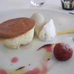 エスキス - アーモンド風味のスフレ