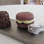 エスキス - ピエールエルメにいた成田シェフのマカロン！