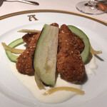 アピシウス - 【MARCHÉ】（6000円税抜）※サービス料10%別◇ランチ前菜【仔牛ロース肉のパネ デュカスパイス風味 フロマージュブランとレモンのコンフィ】