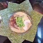 博多長浜らーめん 六角堂 淵野辺本店 - 長浜らーめん  ７００円  海苔トッピング１００円