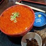 いくら家 丼 - 