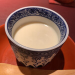 赤坂 渡なべ - 白いコーヒープリン