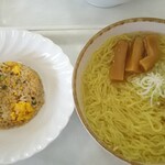 COPAL - 「塩ラーメンミニチャーハンセット(麺大盛りサービス)」着盆＼(^o^)／  ラーメン丼が大きい( ゜o゜)！(笑)