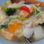 鶏白湯ラーメン らくらく亭 - 