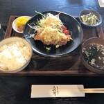 Torinago Kyuubei - 油淋鶏定食