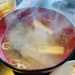 味源 - このお味噌汁も大好き♡