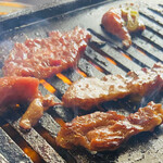 味源 - ジュー
      ジュー
      煙い…(   ˙-˙   )涙がﾎﾟﾛﾎﾟﾛ