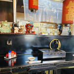 味源 - 店内は全部予約席でした
      
      一番乗り〜✨✨✨