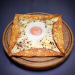 カ’ジーノ - 鱈・珈琲・チーズ・卵ひよこ豆ガレット
