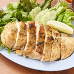 ブランド【大山鶏】のピリッと辛い　♪タイ風ジャークチキン♪