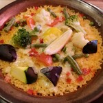 恵比寿スペイン料理 LA FUSION  - 野菜とモッツァレラチーズのパエリア
