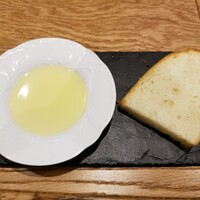 イルチェーロ 恵比寿 - 自家製フォカッチャ