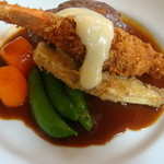 田中屋レストラン - 海老フライ側から♪