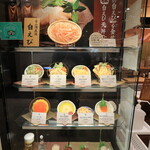 白えび亭 - 店頭のサンプルメニュー