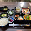 Mitsui Gaden Hoteru - 朝食　御膳で出てきます。