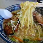 チャオ・ラーメンハウス - 中太麺