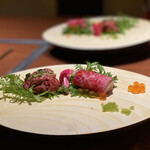 肉料理 KOJIRO - 和牛刺し2種盛り合わせ