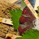 かき小屋 厚岸水産 - 鰹