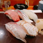 Housho zushi - 