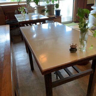 辛口カレーの嵯峨_2