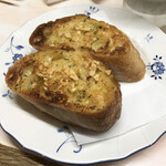 がばちょ - ガーリックトースト（300円）