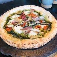 800°DEGREES ARTISAN PIZZERIA - 