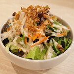 トンテキ食堂8 - ちょっとサラダ(300円)