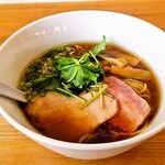 湖麺屋 リールカフェ - 醤油ラーメン