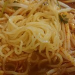 ティーヌン - 麺アップ