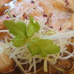 ひな菊 - 特選温泉水醤油ラーメン♪