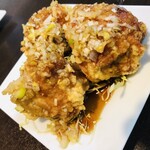 四川担担麺 蒼雲 - 圧巻のジューシー感に慄く油淋鶏(*⁰▿⁰*)